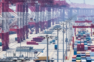 Image of container port