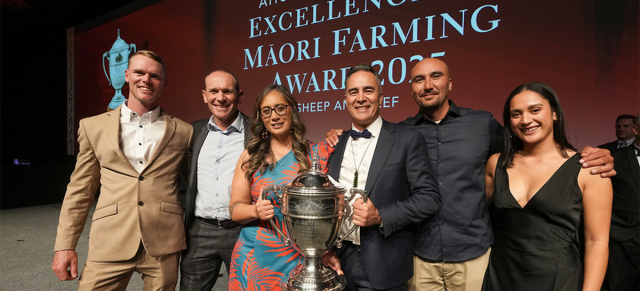 Image of Ahuwhenua trophy winners