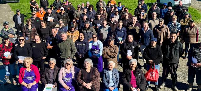 image of field day attendees