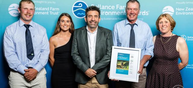 image of Beef+Lamb New Zealand Livestock Award Castle Ridge Station Ben and Samantha Harmer, Alan Thomson(P), Paul & Kerry Harmer