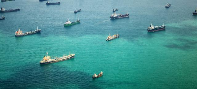 cargo ships image of cargo ships on sea