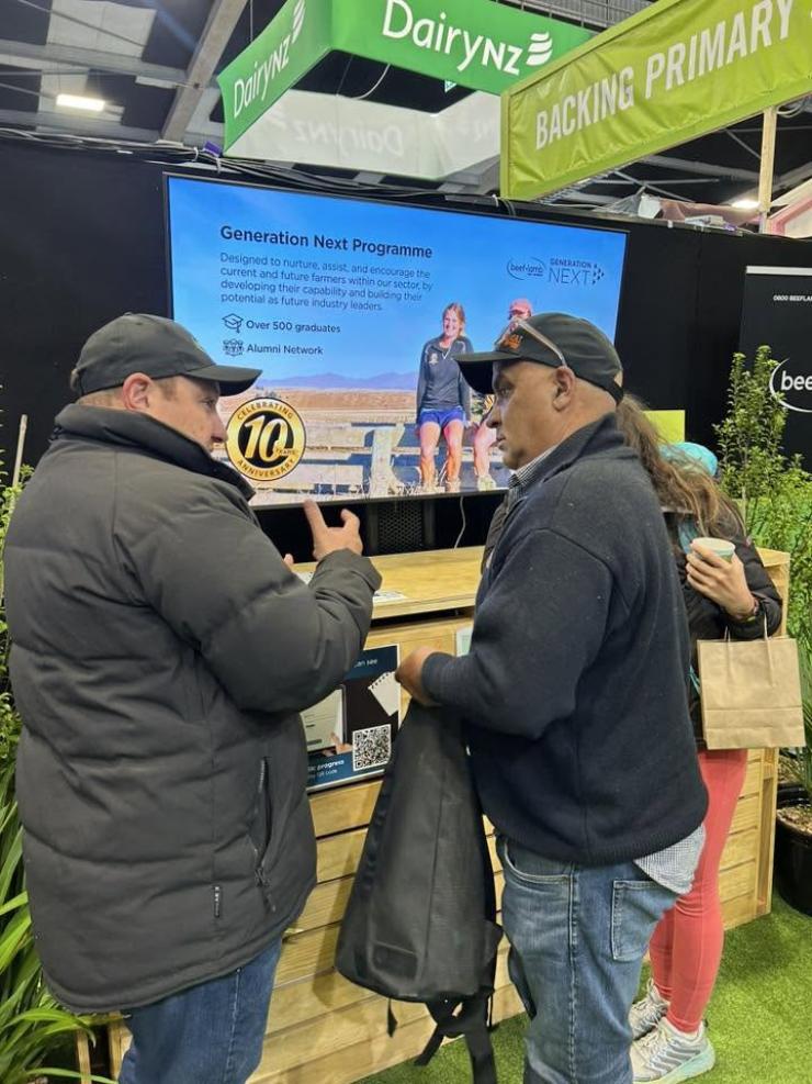 attendees talking at Fieldays