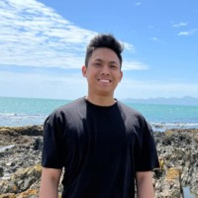 image of Victor Salamat