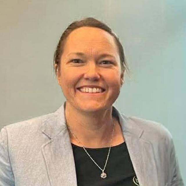 image of Fee White