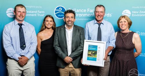 image of Beef+Lamb New Zealand Livestock Award Castle Ridge Station Ben and Samantha Harmer, Alan Thomson(P), Paul & Kerry Harmer