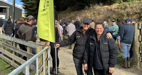 Image of Ali Forbes and Pania King at field day