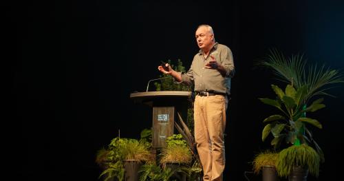 image of Simon Quilty presenting
