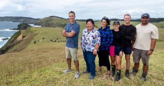 image of Whangaroa Ngaiotonga Trust members