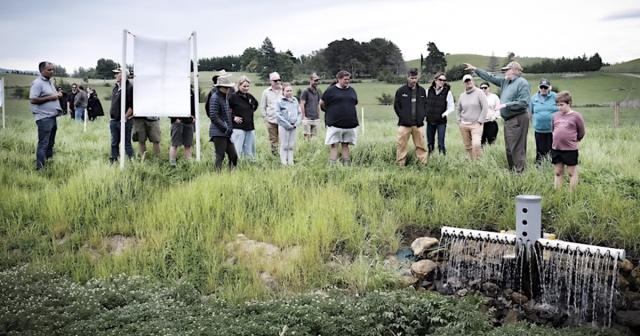 image of participants at catchment field day